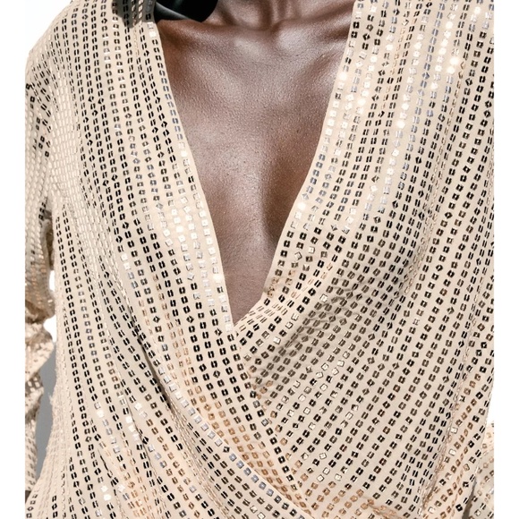 NWT Zara Sequin Wrap Blouse Sz.L - Picture 3 of 10